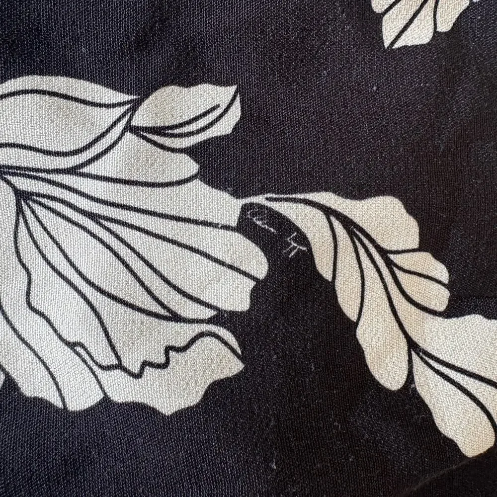 Adam Lippes Black Floral Mini Pencil Skirt Size 4 Career Polished Designer $270 - Picture 8 of 10
